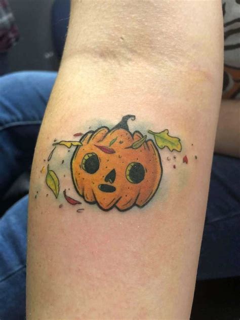 20 Small Halloween Tattoos Amp Design Ideas Entertainmentmesh 20 Small Halloween Tattoos Amp Design Ideas Entertainmentmesh