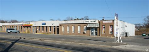 55 Pine Aire Dr Bay Shore Ny 11706 Loopnet