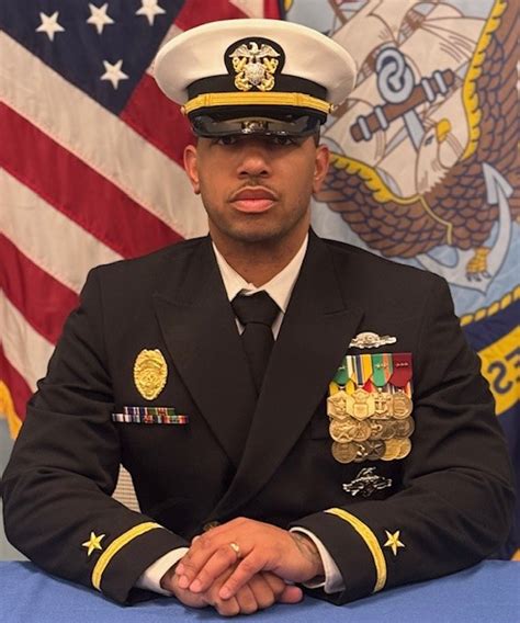 Alexandria Native Graduates From U S Navy Officer Training School The Zebra Good News In Alexandria Alexandria Native Graduates From U S Navy Officer Training School The Zebra Good News In Alexandria