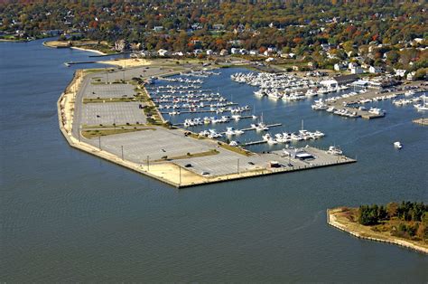 Bay Shore Marina In Bay Shore Ny United States Marina Reviews