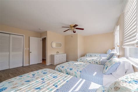Beautiful Large House Close To Both Bay And Beach In Seaside Heights Nj 08751 Seaside Heights Vrbo Beautiful Large House Close To Both Bay And Beach In Seaside Heights Nj 08751 Seaside Heights Vrbo