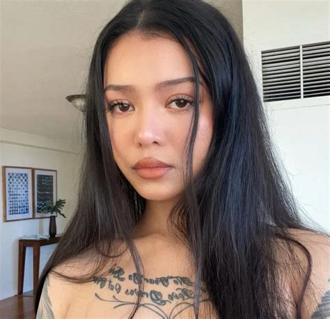 Bella Poarch Height Age Boyfriend Husband Family Biography Amp More Bella Poarch Height Age Boyfriend Husband Family Biography Amp More