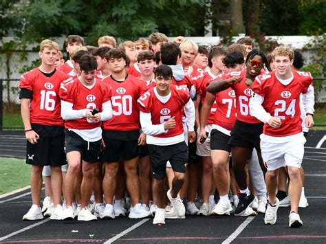 East Islip Preps For Homecoming With Pep Rally The Islip Bulletin
