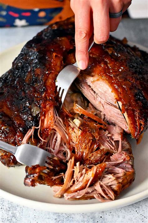 Easy Pork Shoulder Roast With Peach Glaze Easy Pork Shoulder Roast With Peach Glaze