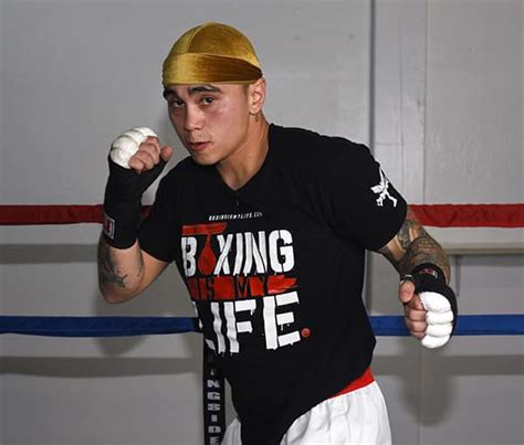 Family Connection Kenny Davis Jr Turns Corner Of Life Tahoe Onstage Lake Tahoe Music Concerts And Sports