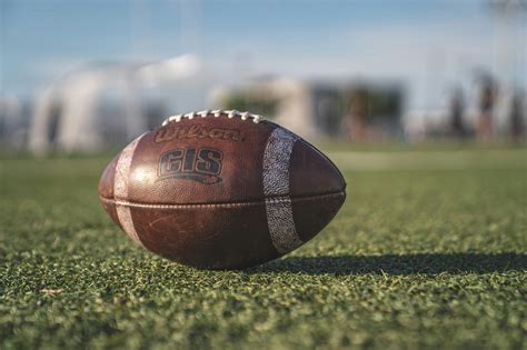 Football Game Photos Download The Best Free Football Game Stock Photos