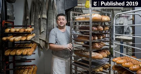 French Baguettes From A Vending Machine What A Tragedy The New York Times French Baguettes From A Vending Machine What A Tragedy The New York Times