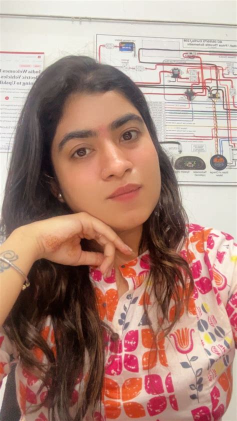 Hiring For Various Jobs Pregnant Women College Dropouts Etc