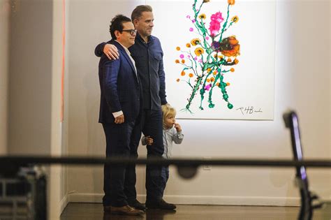 Hunter Biden Cozies Up To New York Post As He Shows Off Art At Georges Hunter Biden Cozies Up To New York Post As He Shows Off Art At Georges