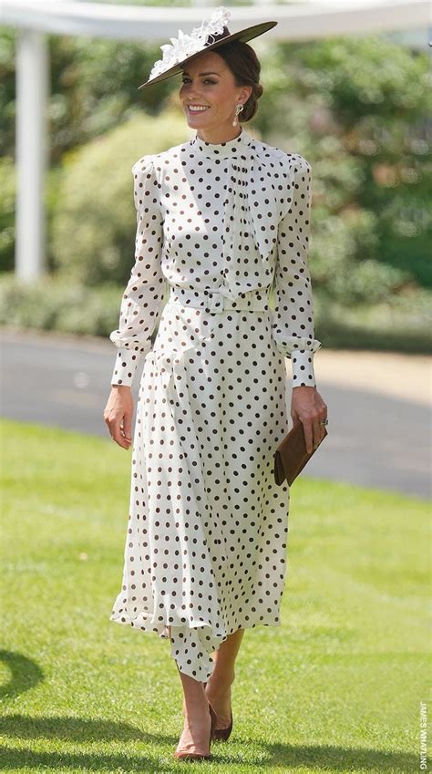 Kate Dons Polka Dot Dress For 2022 Royal Ascot Races Kate Middleton