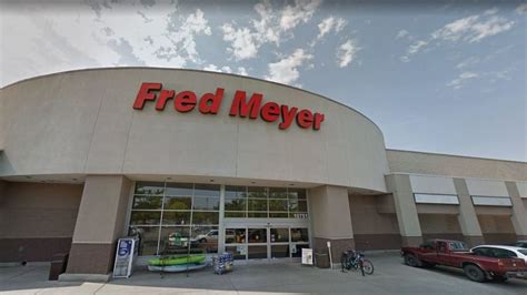 Kroger To Close Fred Meyer Grocery Stores In Kent Everett