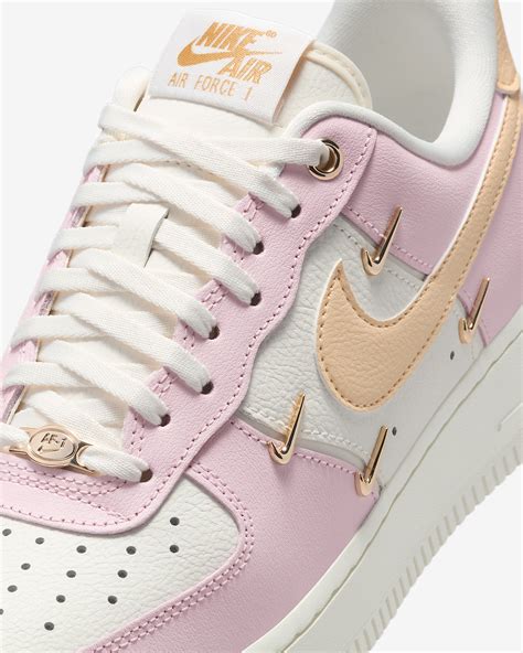 Nike Air Force 1 Amp 39 07 Lx Women Amp 39 S Shoes Nike Sg Nike Air Force 1 Amp 39 07 Lx Women Amp 39 S Shoes Nike Sg