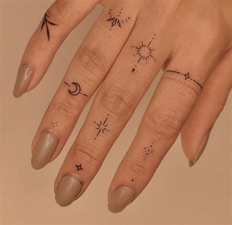 Pin By Brooke On Interesting Pins Small Hand Tattoos Finger Tattoos