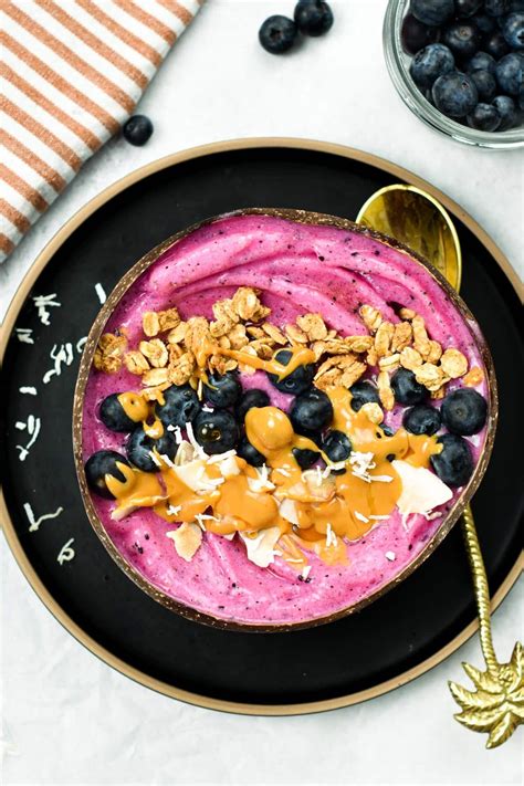 Pitaya Bowls Dragon Fruit Smoothie Bowls Kirbie Amp 39 S Cravings Pitaya Bowls Dragon Fruit Smoothie Bowls Kirbie Amp 39 S Cravings
