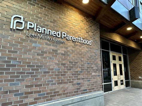 Planned Parenthood Central District Health Center
