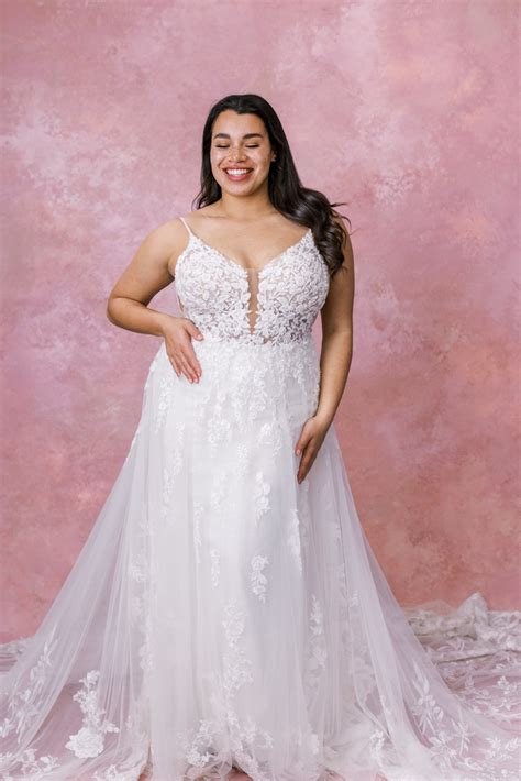 Plus Size Wedding Dress Blue Dream Come True Elegant Styles