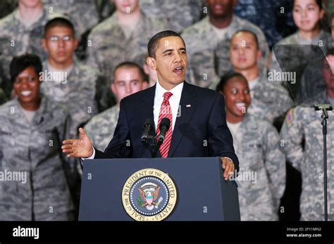 President Obama Osan Air Base Korea Stock Photo Alamy