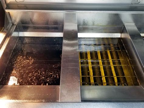 Restaurant Fryer Oil Cleaning At Phillip Danforth Blog