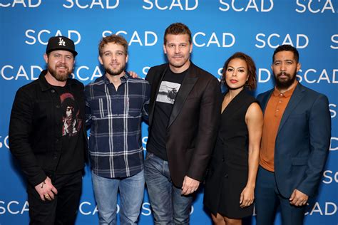 Seal Team Cast Jokes Around And Reveals Embarrassing Stories At Scad Atvfest The Connector