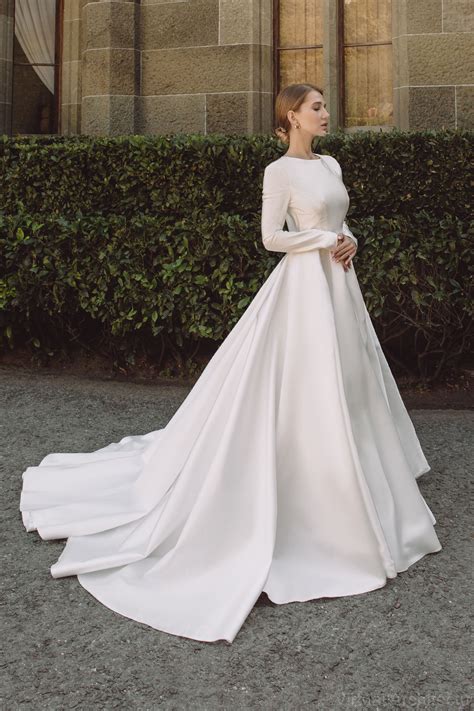 Silk Wedding Dress Long Sleeve Ideas