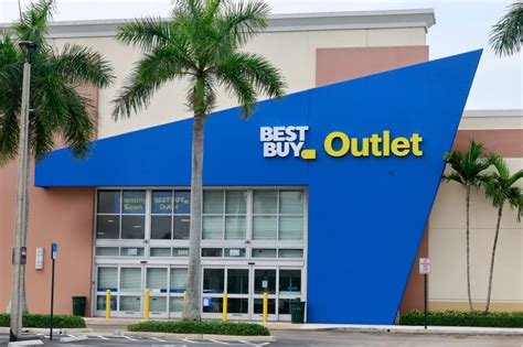 South Florida To Get Its First Best Buy Outlet Store Here S Where South Florida To Get Its First Best Buy Outlet Store Here S Where