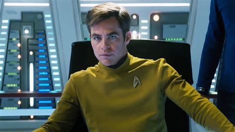 Star Trek Beyond On Set With Chris Pine Captain James T Kirk Interview