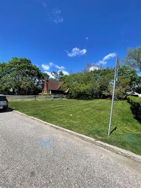 Sunset Road Bay Shore Ny 11706 Mls 860479