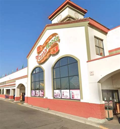 These 7 Locally Owned Yakima Grocery Stores Are Total Hidden Gems These 7 Locally Owned Yakima Grocery Stores Are Total Hidden Gems