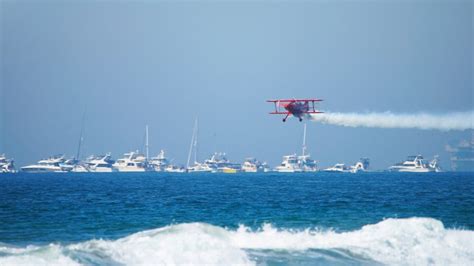 Things To Do This Weekend The Pacific Airshow Will Soar At Huntington Beach Nbc Los Angeles Things To Do This Weekend The Pacific Airshow Will Soar At Huntington Beach Nbc Los Angeles