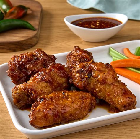 Tyson Fully Cooked Buffalo Glazed Bone In Chicken Wing Sections Large Tyson Fully Cooked Buffalo Glazed Bone In Chicken Wing Sections Large