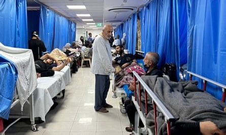 Under Bombardment Gaza Medics Fight To Save Patients With No Power