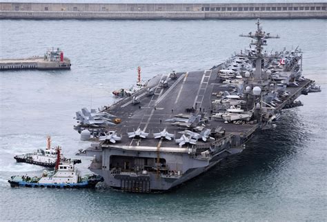 Us Navy Carrier Uss Carl Vinson Returns To Port After Four Month Deployment Naval Technology