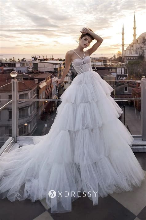Discover the Magic of Wedding Dress Layered Tulle Styles